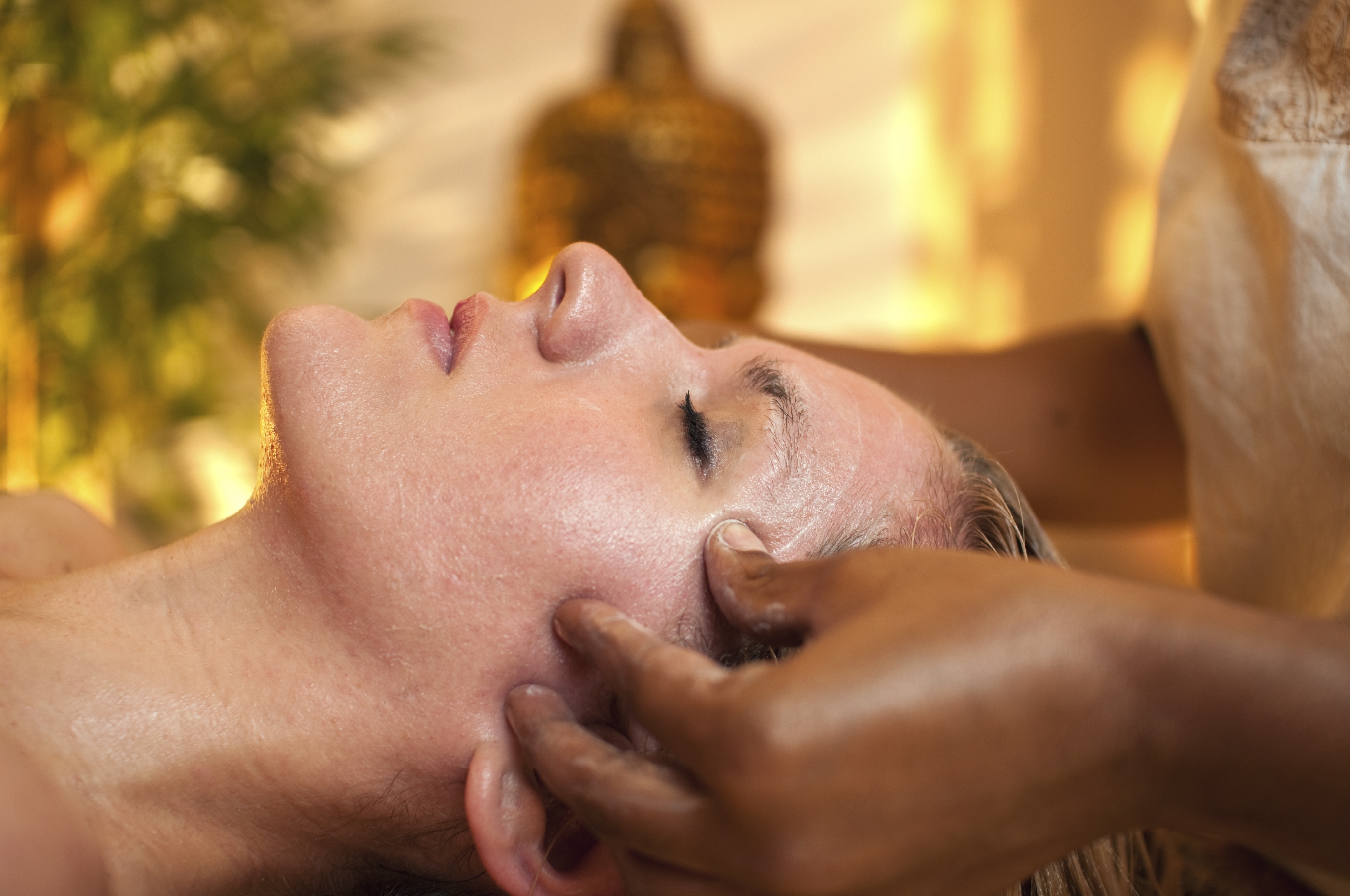 Ayurvedische Gesichtsmassage